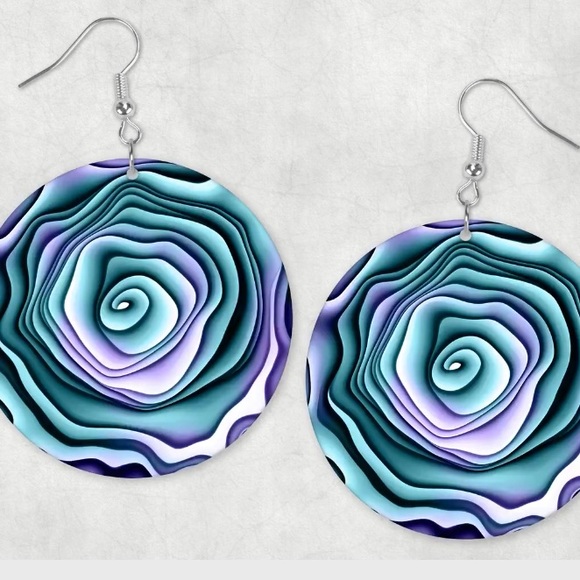 Beautiful Rose Petals 🌹 Flower Earrings 3mm Super Cute - Picture 1 of 1